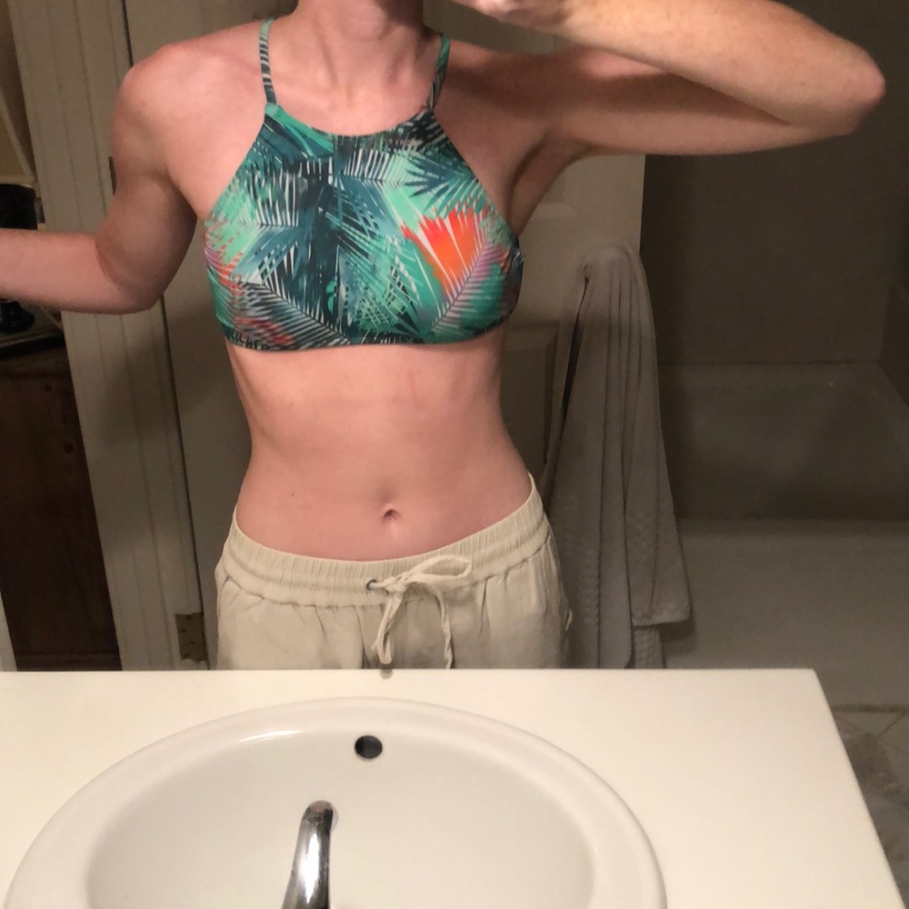 Sensi Graves bikini top